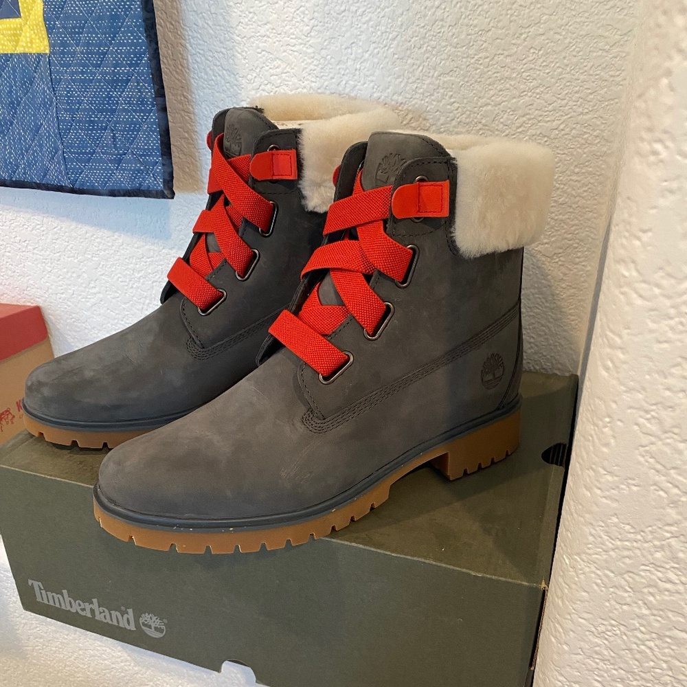 Timberland snow boots